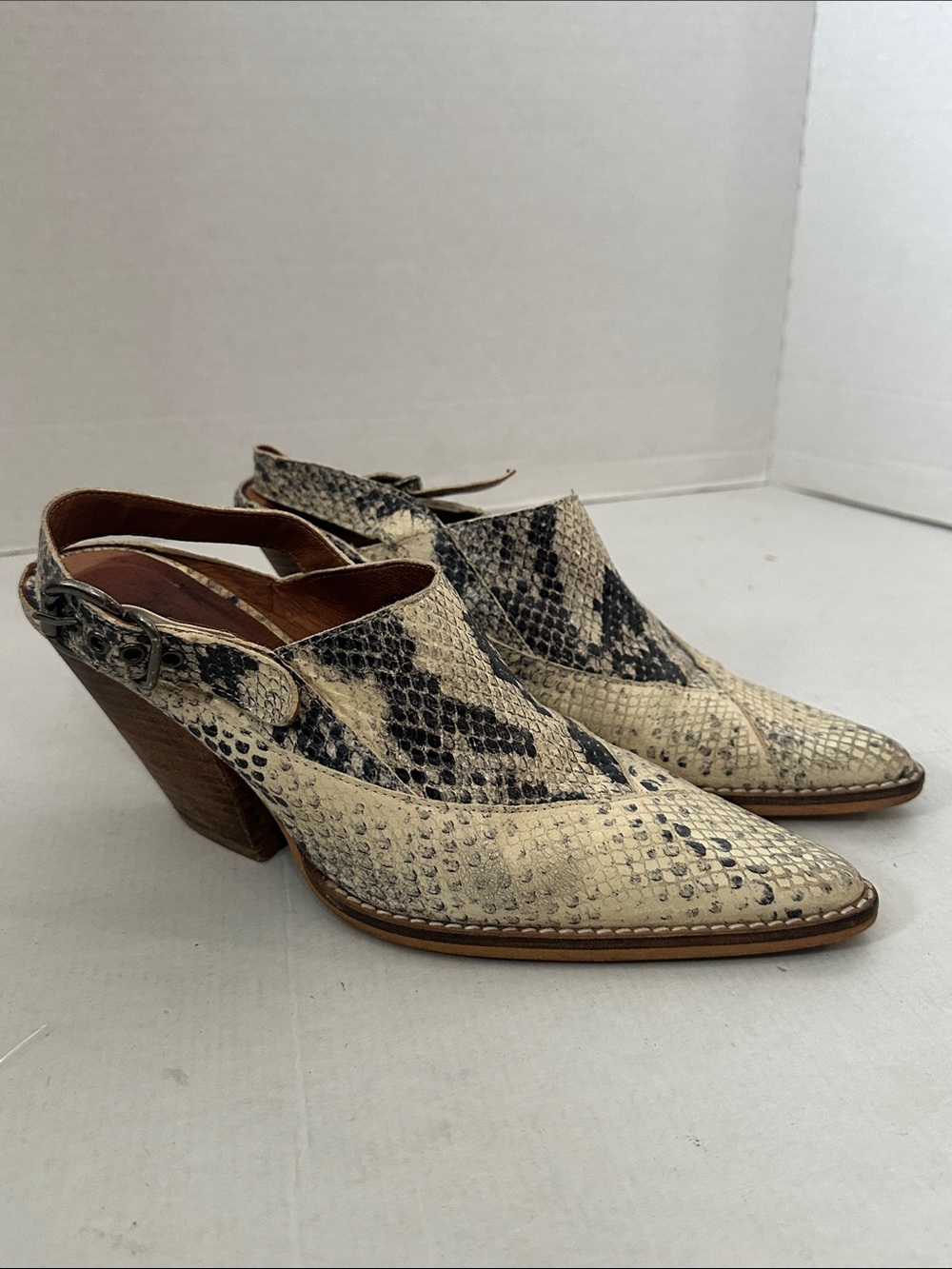 Free People Silverton Slingback Mules, in Cream and Black 7.5